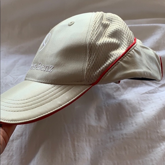 Mercedes-Benz Formula 1 Hat 💕 - Picture 2 of 7